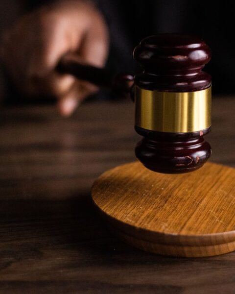 Une entreprise espagnole condamnée pour licenciement abusif d'un employé absent sept jours après un congé maladie