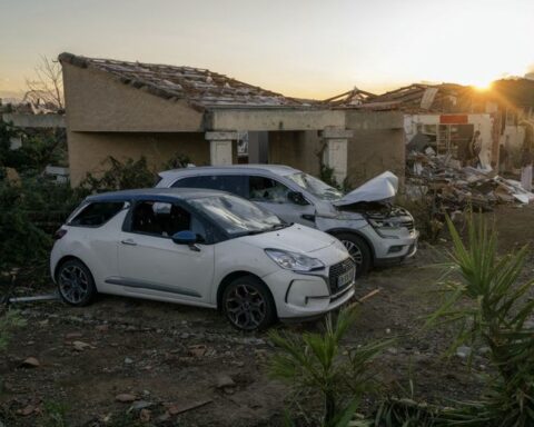 Une tornade dévastatrice à Pomas : 300 maisons touchées et 41 blessés, le village en état de choc