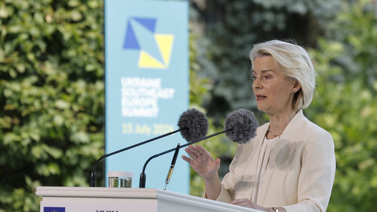Ursula von der Leyen dénonce une campagne de menaces contre l'Union européenne après la destruction d'un drone en Roumanie