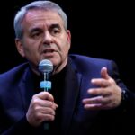 Xavier Bertrand anticipe la présidentielle 2027 en cherchant à « tester ses idées » auprès des Français