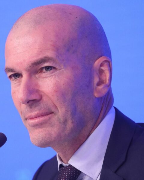 Zidane dément la rumeur de son refus d'une invitation de l'Élysée