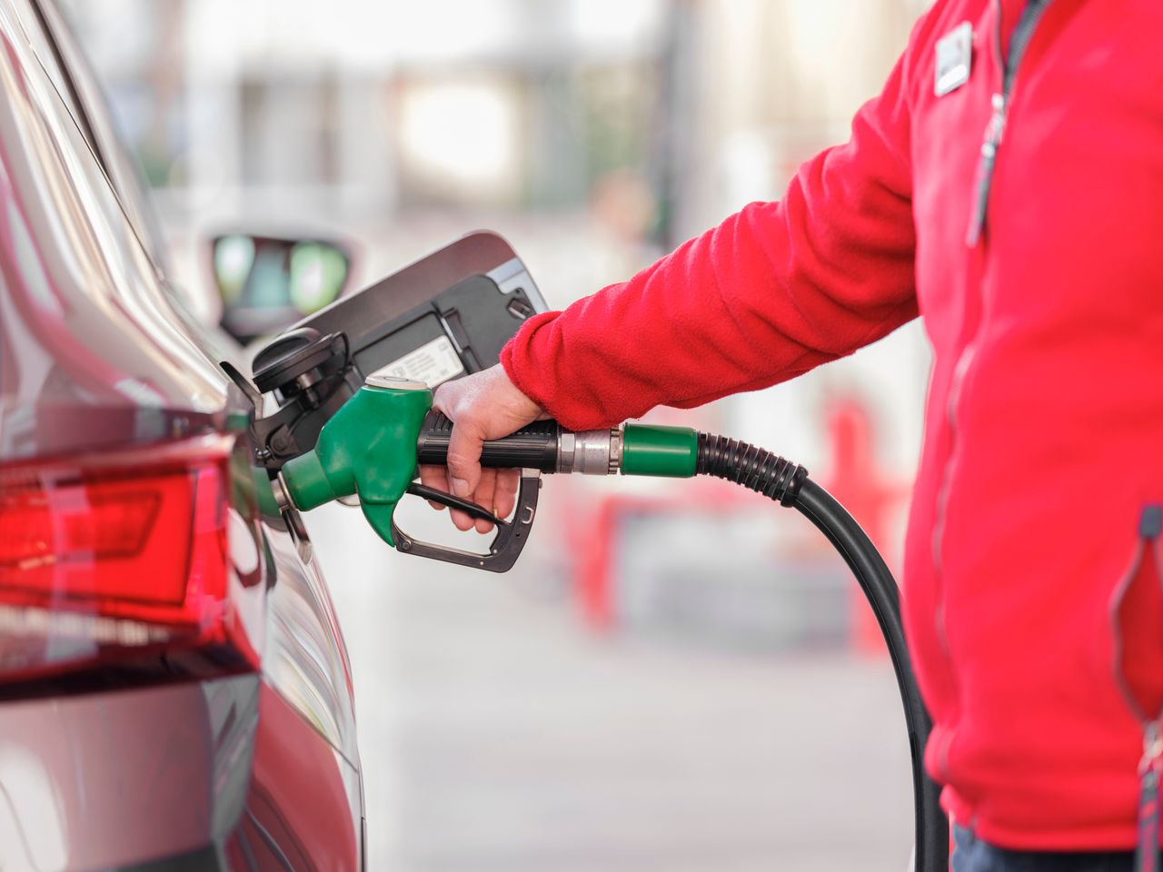 Allemagne : introduction d'un rabais fiscal de 17 centimes sur les carburants à partir d'octobre.