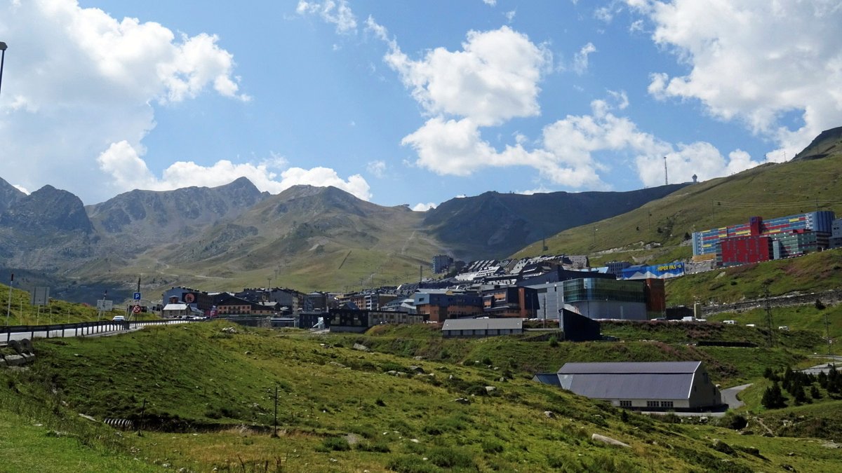 Andorre célèbre la fête de Notre-Dame de Meritxell le 8 septembre: fermeture des magasins prévue