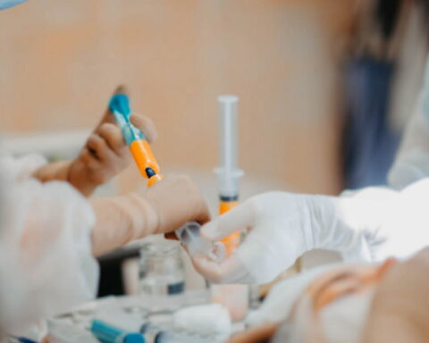 Appel à la diversité dans le don de moelle osseuse : un enjeu de santé publique en France