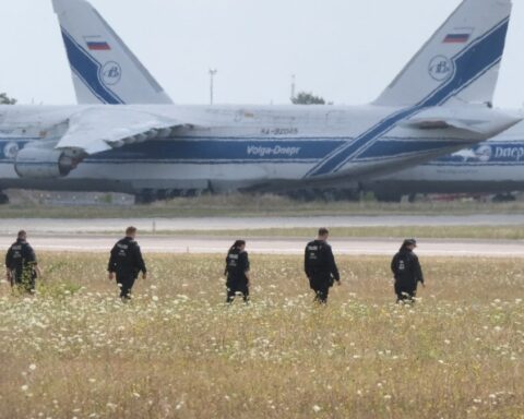 Berlin soupçonne un agent du renseignement russe d'avoir coordonné l'attaque à l'aéroport de Leipzig