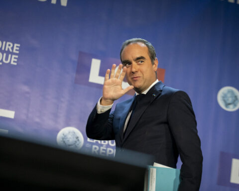 Budget 2027 : quels sacrifices pour les retraités, fonctionnaires et ministères ?