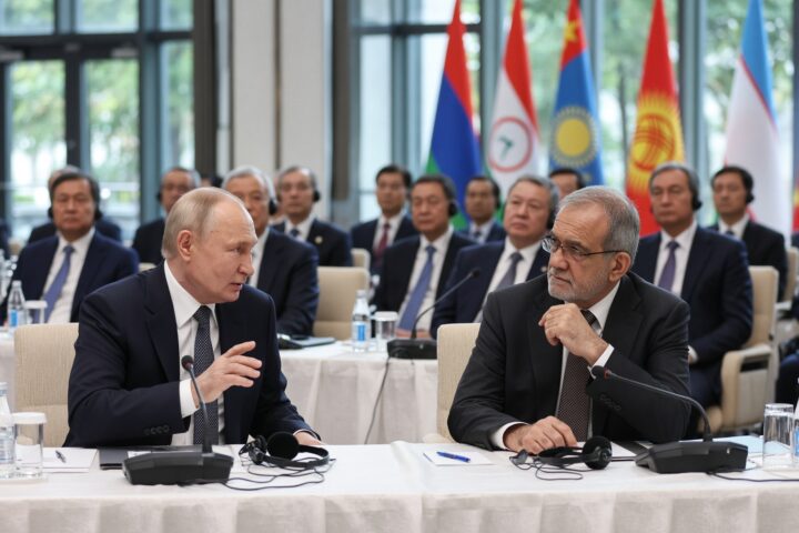 Poutine promet son soutien à l’Iran et appelle à défier les États-Unis