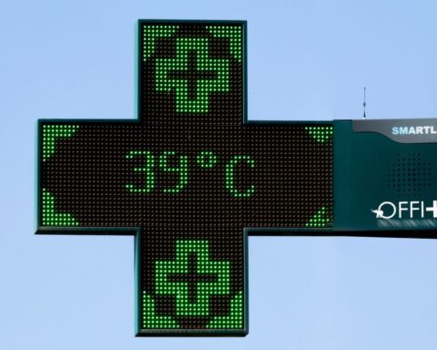 Canicule en France : cinq départements en alerte orange dès vendredi à midi