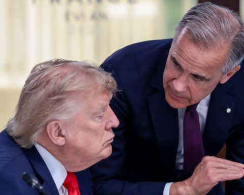 Carney souligne l'importance de l'alliance Canada-UE face aux menaces de Trump
