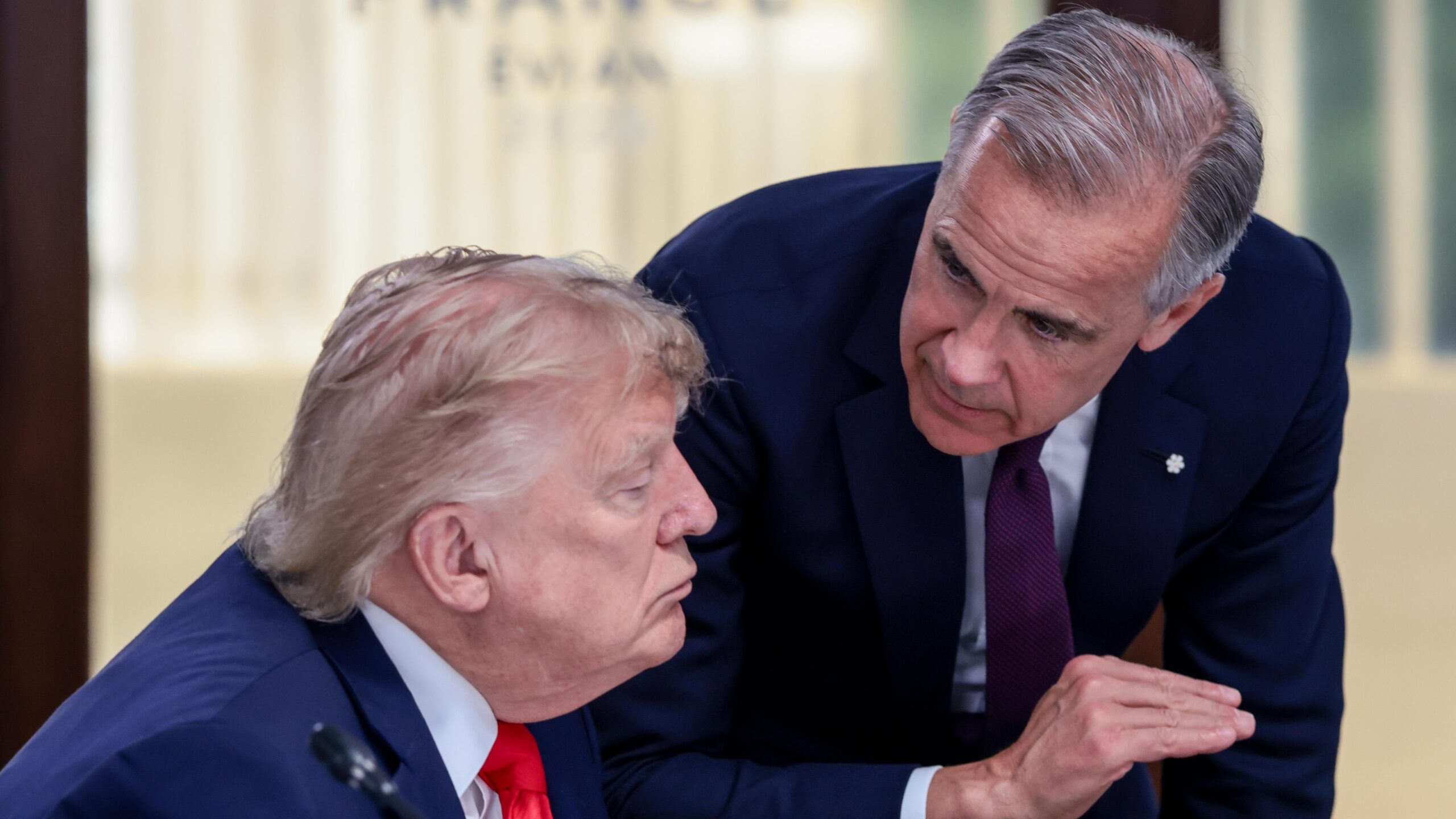Carney souligne l'importance de l'alliance Canada-UE face aux menaces de Trump