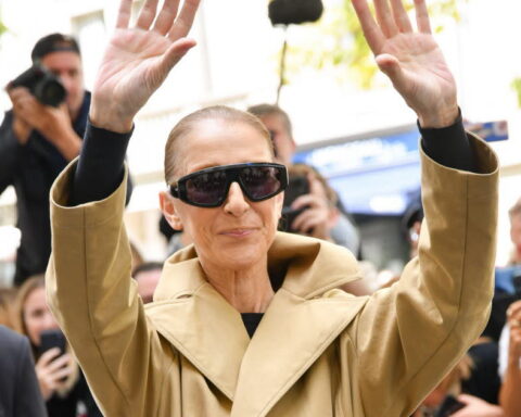 Céline Dion chante uniquement à Paris : des fans expriment leur regret et admiration