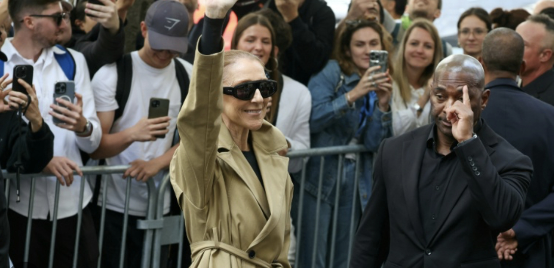 Céline Dion quitte l'hôtel à Paris, marque son retour sur scène à Nanterre 1 Céline Dion quitte l'hôtel à Paris, marque son retour sur scène à Nanterre
