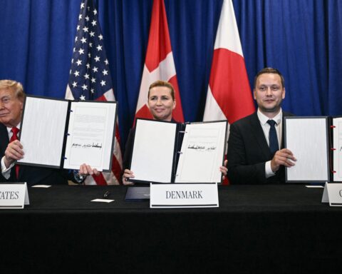 Comprendre l'accord de Trump avec le Danemark et ses implications pour la souveraineté du Groenland