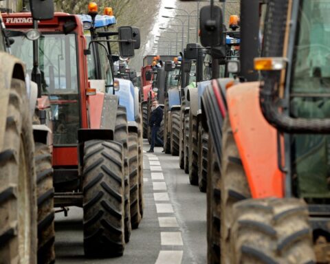 Côtes-d’Armor : mobilisation des agriculteurs face aux annonces jugées insuffisantes du gouvernement