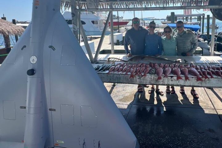 Des pêcheurs découvrent un drone militaire FLM 136, réplique du Shahed-136, au large de la Floride