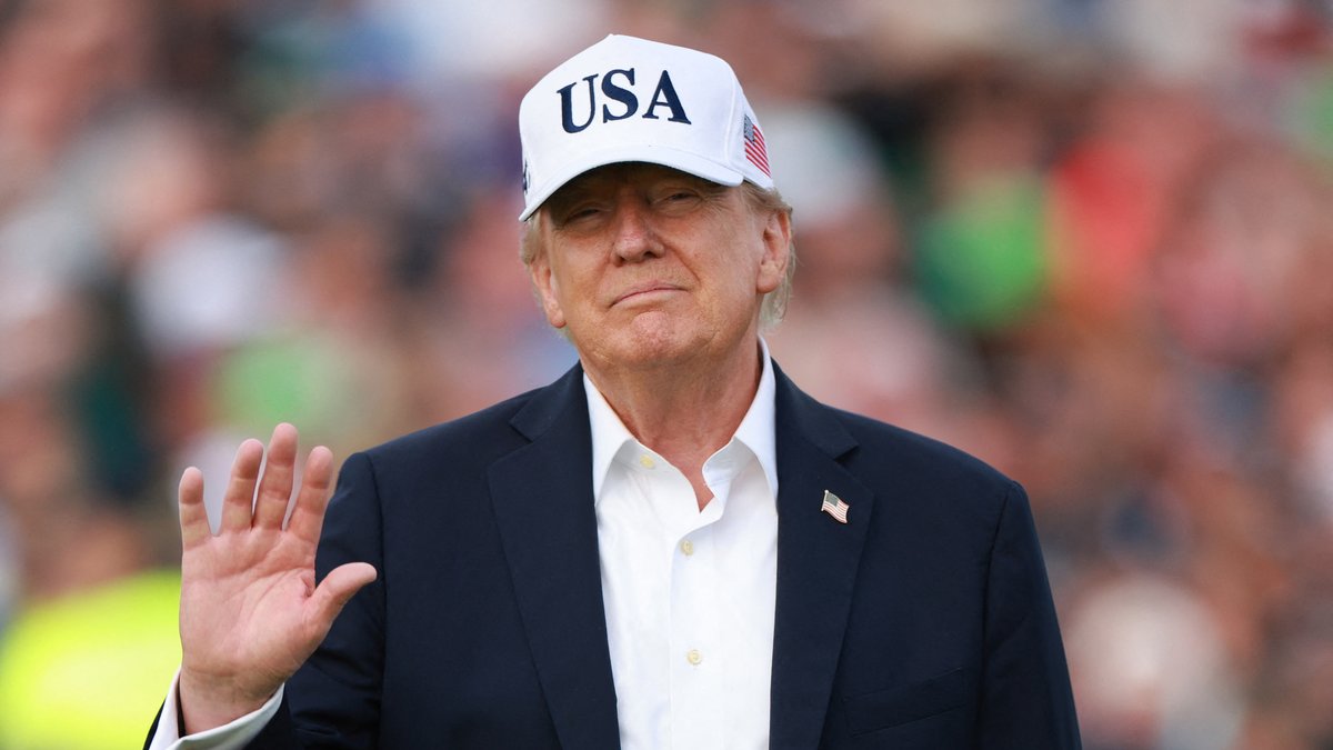 Donald Trump accorde sa grâce à un caddie de golf condamné pour trafic de cocaïne