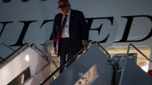 Donald Trump juge "ridicule" la proposition d'Ursula von der Leyen sur le Canada comme membre associé de l'UE