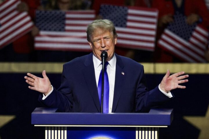 Donald Trump promet 5000 dollars à chaque américain si les républicains conservent le Congrès en novembre