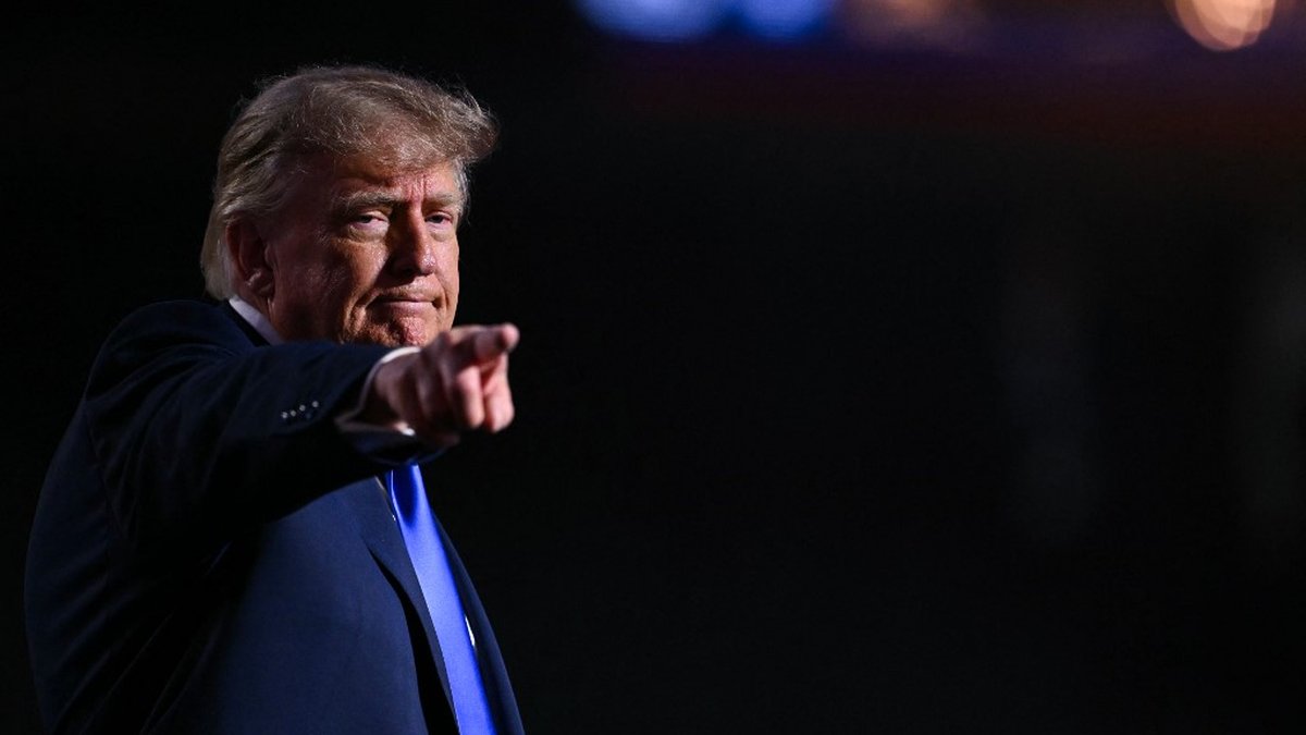 Donald Trump propose 5 000 dollars à chaque Américain en échange d'une victoire républicaine