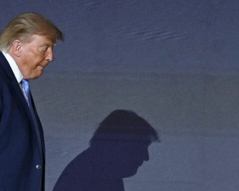 Donald Trump se retrouve contredit par l'intelligence artificielle de sa plateforme America.gov