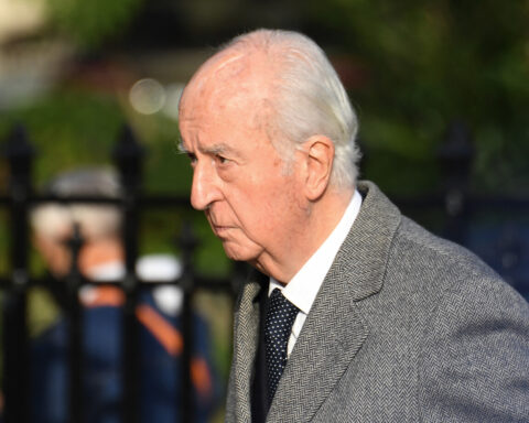 Édouard Balladur, ancien Premier ministre français, décède à 97 ans, hommage unanime des politiques