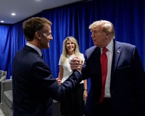 Emmanuel Macron s'adresse aux Français sur la hausse des prix des carburants ce soir