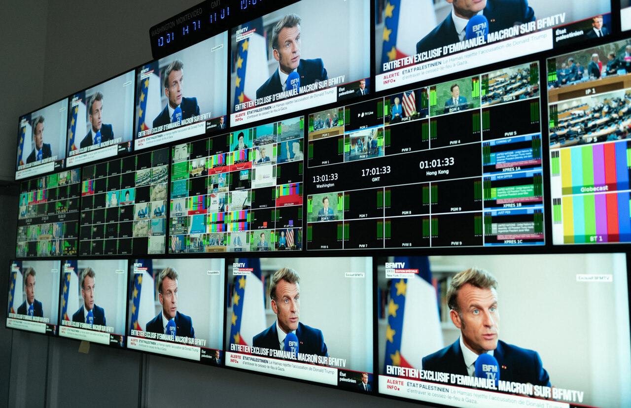 Emmanuel Macron s'exprime ce jeudi sur TF1 et France 2 : enjeu des prix des carburants et menace russe