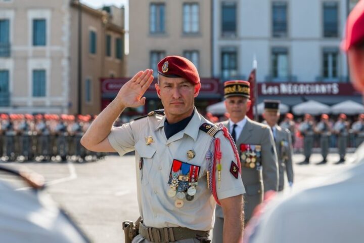 Enquête ouverte contre l'ancien chef de corps du 3e RPIMa après des propos polémiques lors d'une messe