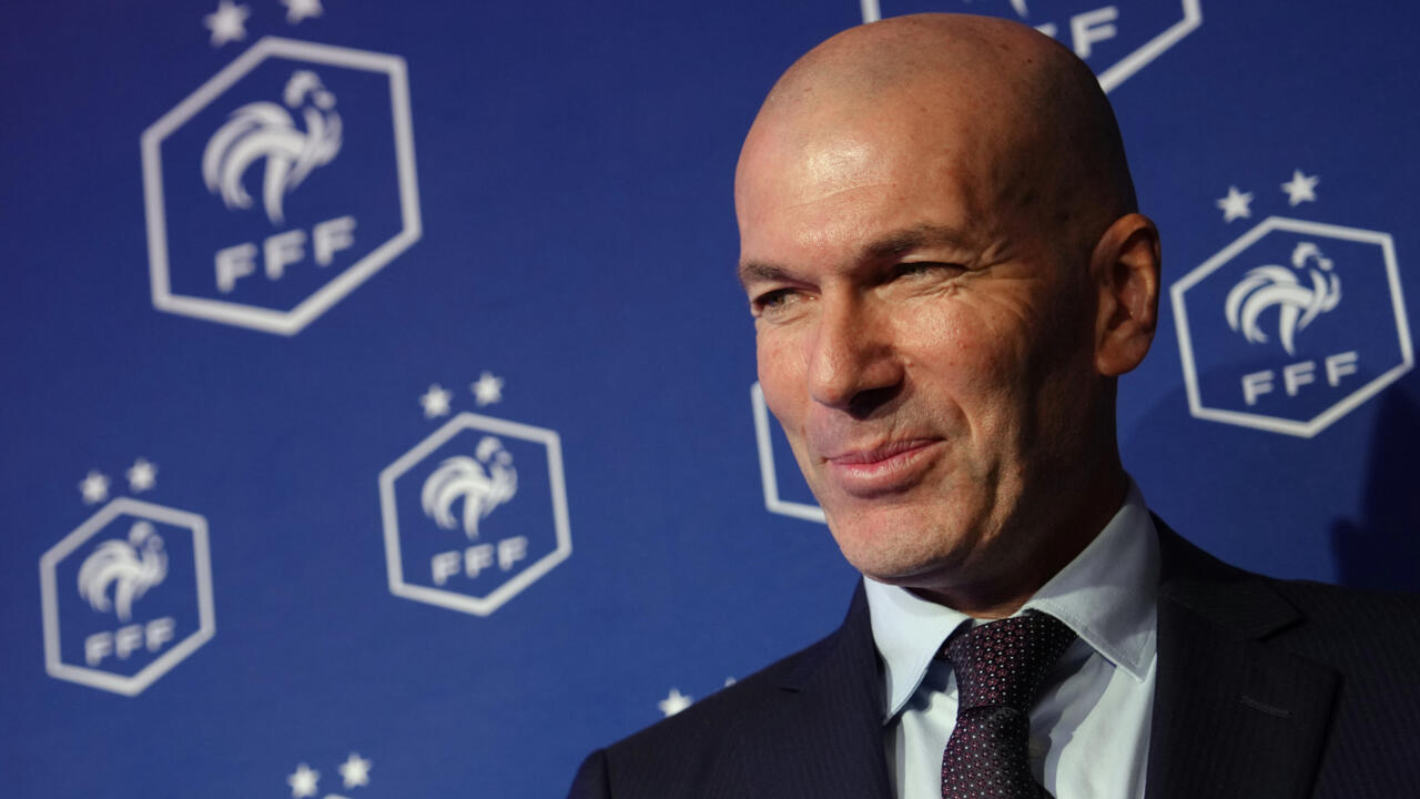 Équipe de France : le staff de Zidane prêt pour le premier rassemblement à Clairefontaine avec Mbappé, Yamal, Dembélé et Kane.