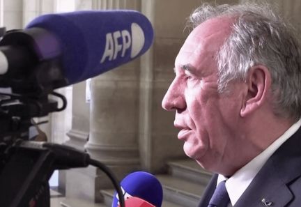 François Bayrou face à la justice pour l'affaire des assistants parlementaires du MoDem, procès en appel en cours