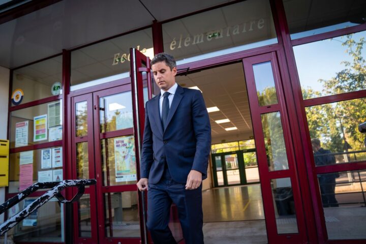 Gabriel Attal affirme qu'une vraie campagne en 2026 est prioritaire avant tout rassemblement pour la présidentielle de 2027