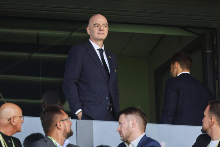 Gianni Infantino propose une réforme de la gouvernance de la FIFA aux 211 fédérations.