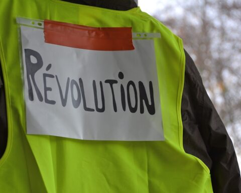 Gilets jaunes : 88 % des Français estiment qu'une nouvelle vague de mécontentement est envisageable.