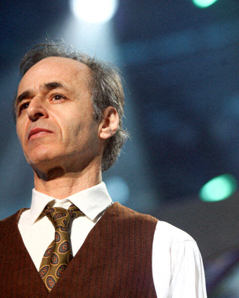 Jean-Jacques Goldman ne participera pas aux concerts de Céline Dion en raison de problèmes de santé