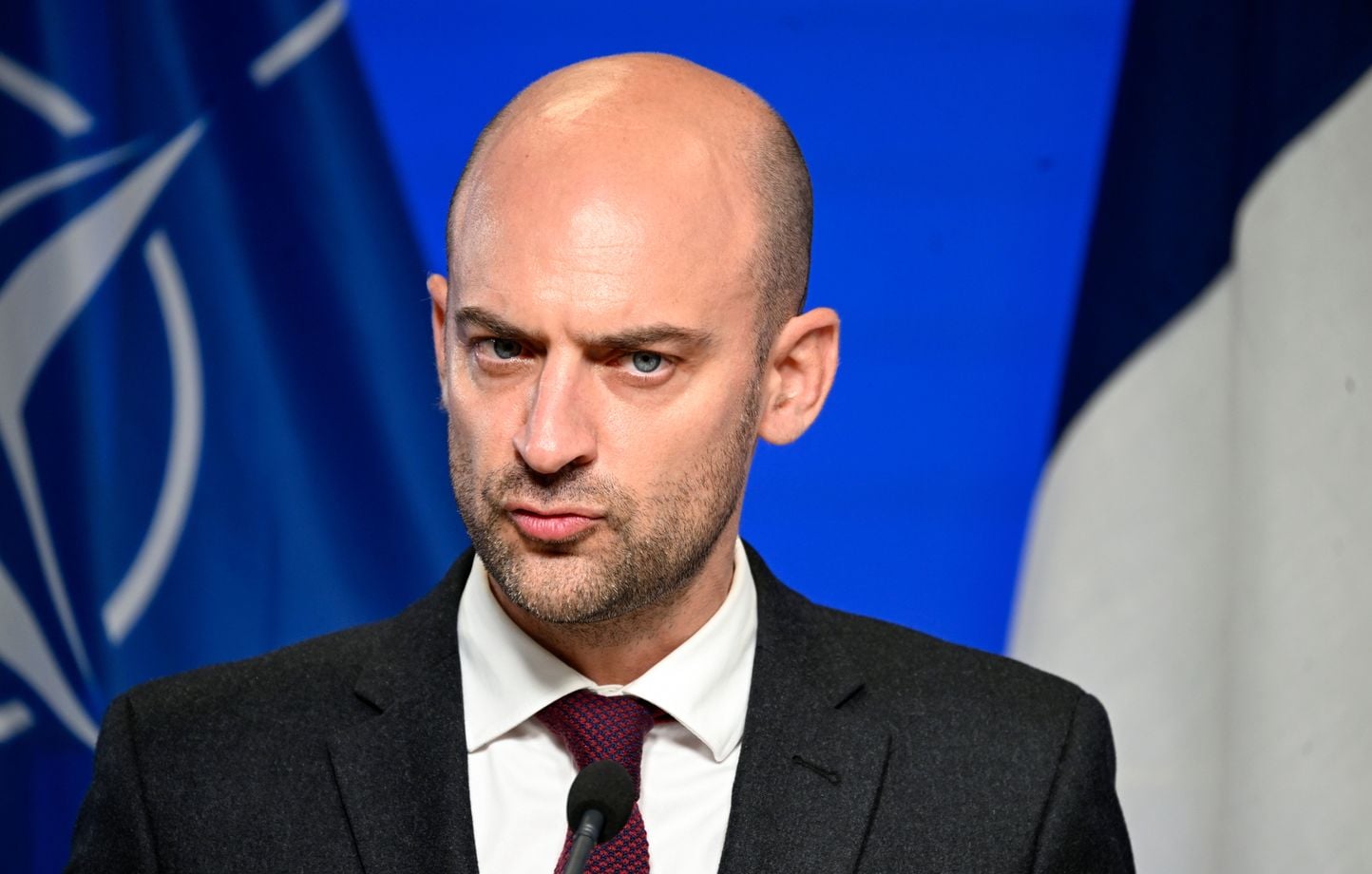 Jean-Noël Barrot affirme que le déploiement militaire français en Arabie saoudite sera strictement défensif