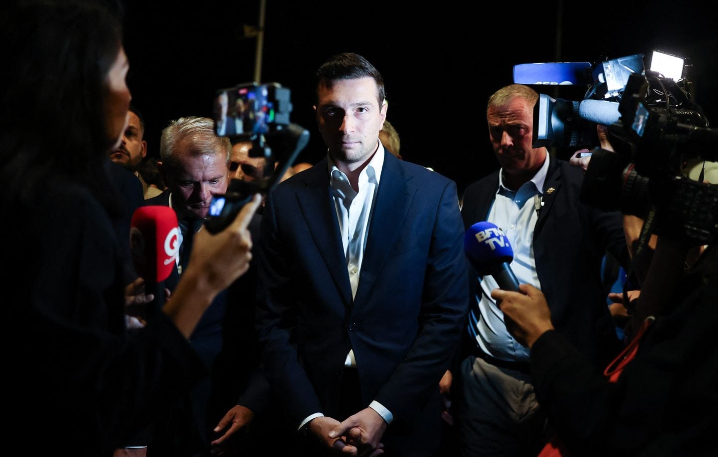 Jordan Bardella dénonce des accusations d’antisémitisme comme une tentative d’assassinat politique