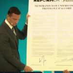 Jordan Bardella et Nigel Farage signent un accord controversé sur le retour des migrants interceptés en mer britannique