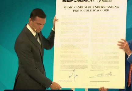 Jordan Bardella et Nigel Farage signent un accord controversé sur le retour des migrants interceptés en mer britannique