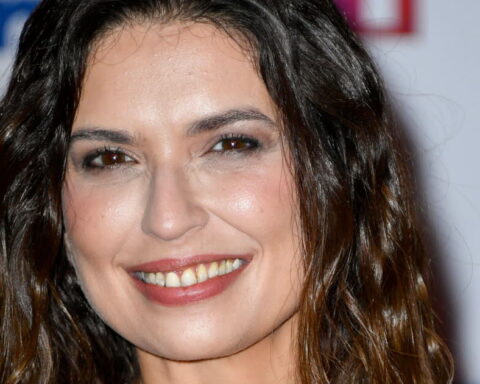 Justice: Lucie Bernardoni, ex-finaliste de Star Academy, accusée de violences sur sa fille, va s'expliquer mardi