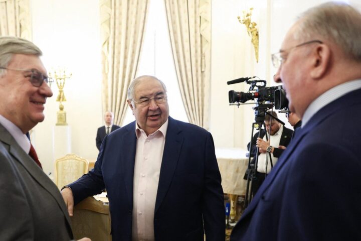 La France demande la levée des sanctions contre Ousmanov pour des raisons de sécurité nationale