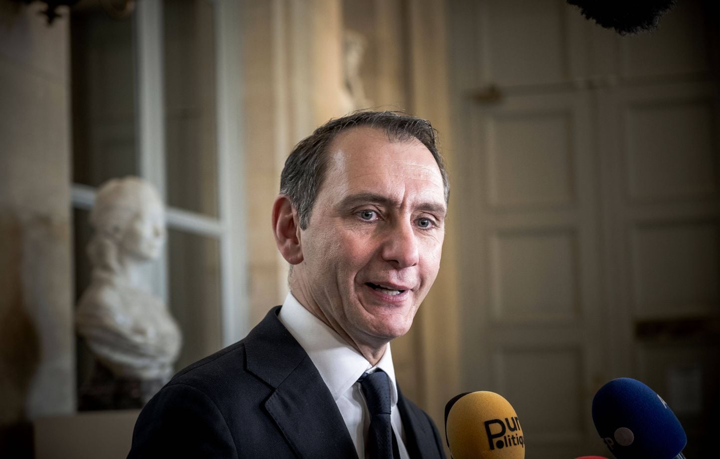 Laurent Jacobelli précise la position du RN sur l’aide à l’Ukraine après des critiques croissantes 1 Laurent Jacobelli précise la position du RN sur l’aide à l’Ukraine après des critiques croissantes