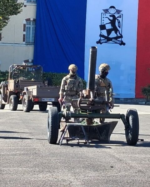 Le 35e régiment d'artillerie parachutiste ouvre ses portes à Tarbes pour les Journées du patrimoine