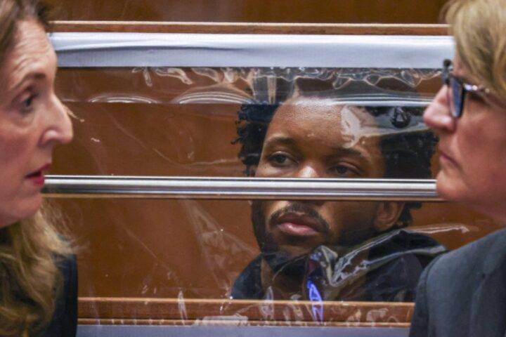 Le chanteur D4vd devant la justice à Los Angeles pour le meurtre de Celeste Rivas Hernandez, 14 ans