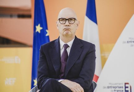 Le gouvernement étudie des prélèvements sur l'épargne salariale pour le budget 2027 de la Sécurité sociale