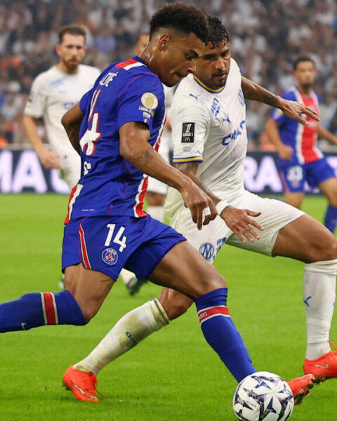 Ligue 1 : le PSG triomphe à Marseille face à un Olympique en difficulté.