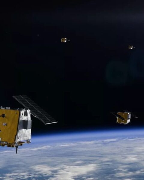 Loft Orbital dévoile un contrat d'un milliard de dollars pour 50 satellites d'observation équipés d'IA lors du sommet de l'espace à Paris