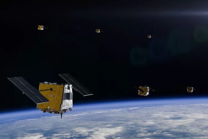 Loft Orbital dévoile un contrat d'un milliard de dollars pour 50 satellites d'observation équipés d'IA lors du sommet de l'espace à Paris