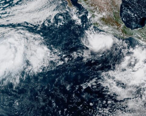 L'ouragan Polo se renforce au large des côtes mexicaines