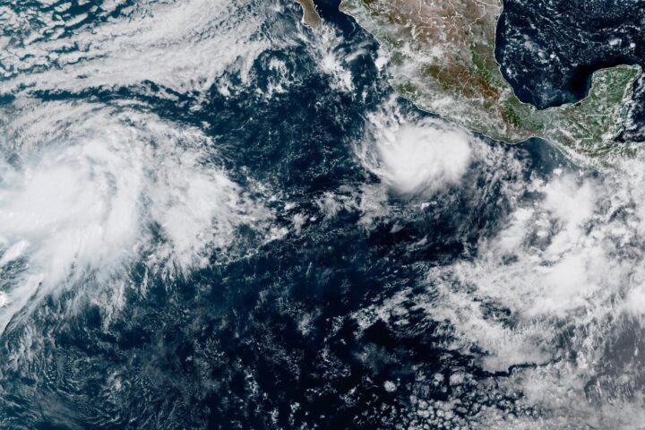 L'ouragan Polo se renforce au large des côtes mexicaines