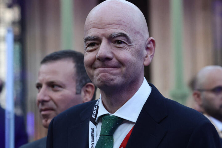 L'UEFA et la Concacaf exigent de la FIFA un montant de 10 millions de dollars par fédération.